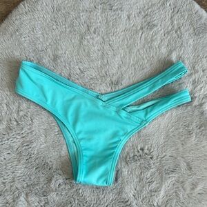 Kopper & Zink Cutout Side Bikini Bottom XS